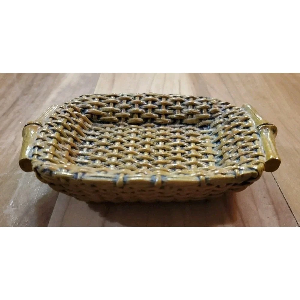 Vintage Wicker Basket Look‎ Resin Soap Dish Wicker Tray Cottagecore